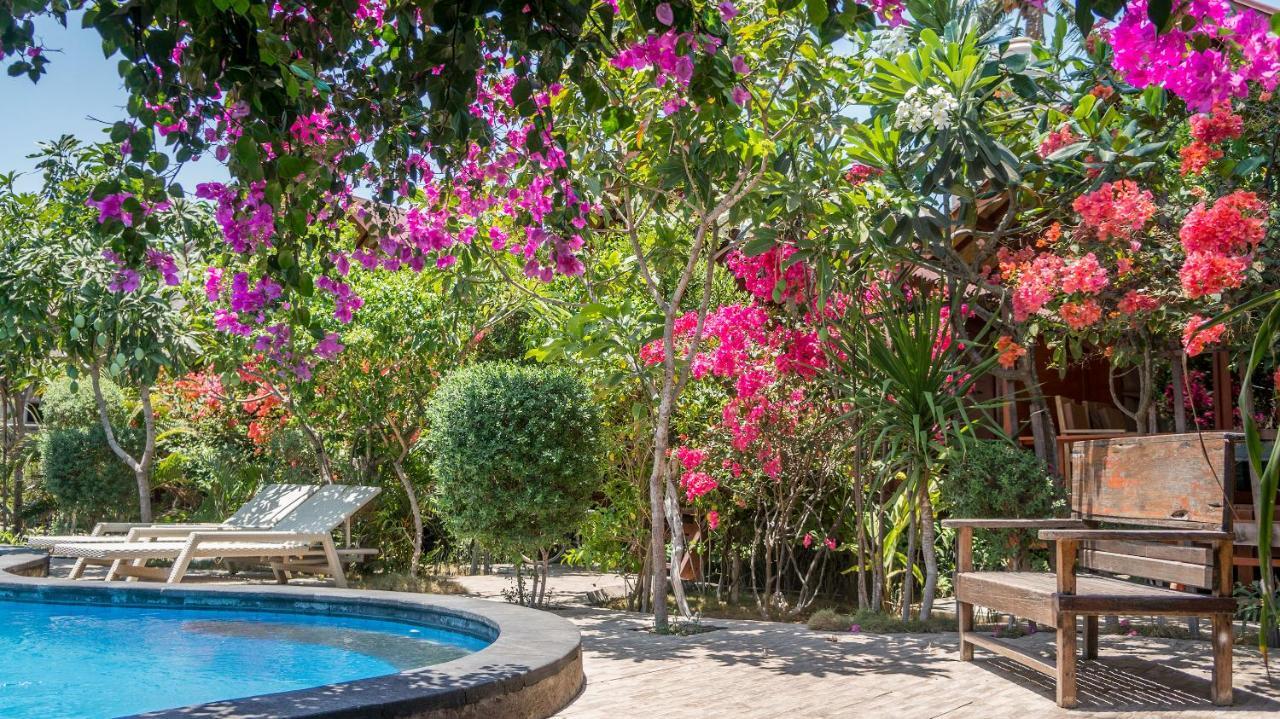 Giliranta Hotel Gili Trawangan Exterior photo